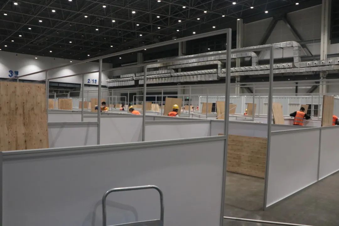 党建引领 担当逆行 _ 海口城建集团千余人投身战“疫”一线(图4).jpg