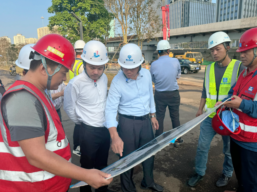 集团党委副书记、总经理唐甸广带队督查春节前安全生产工作(图2) 640.png