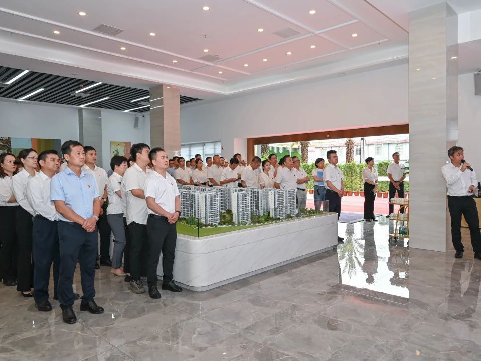 91成人
党委组织开展“党建引领促营销 凝心聚力谋发展”主题活动