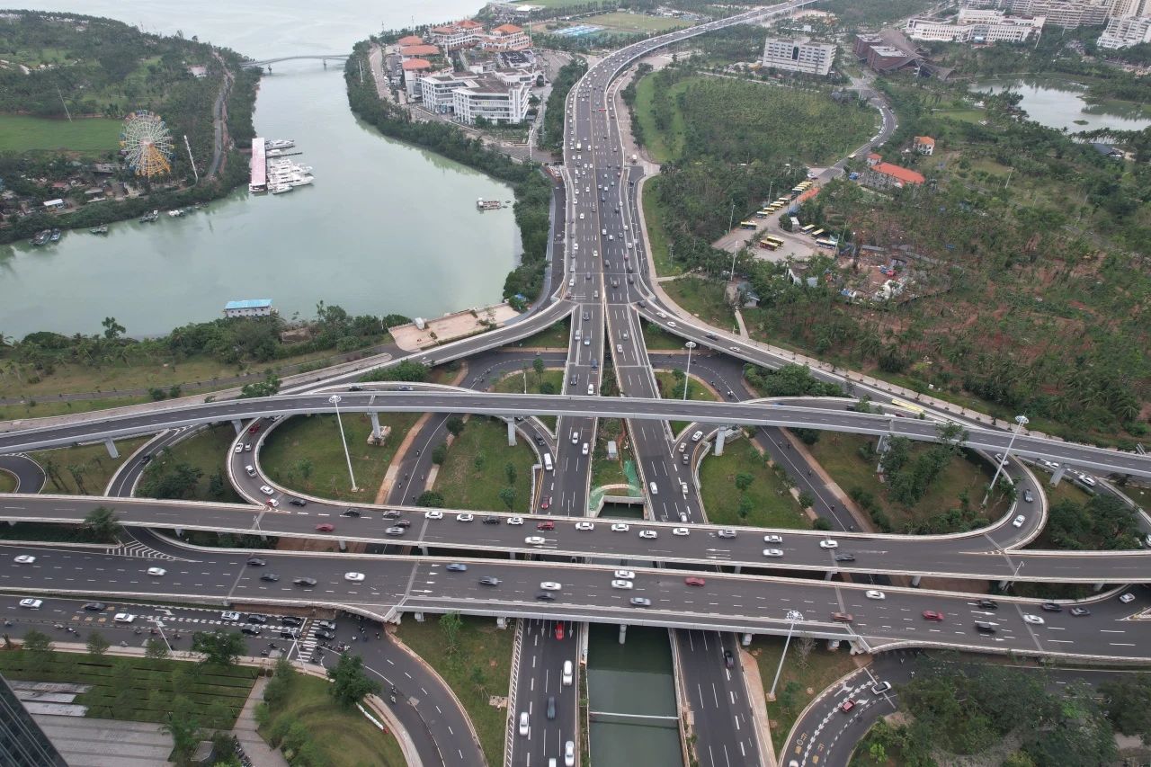 喜讯!滨海立交改造工程项目荣获“海南省建筑施工优质结构工程”奖(图2) 2.jpg