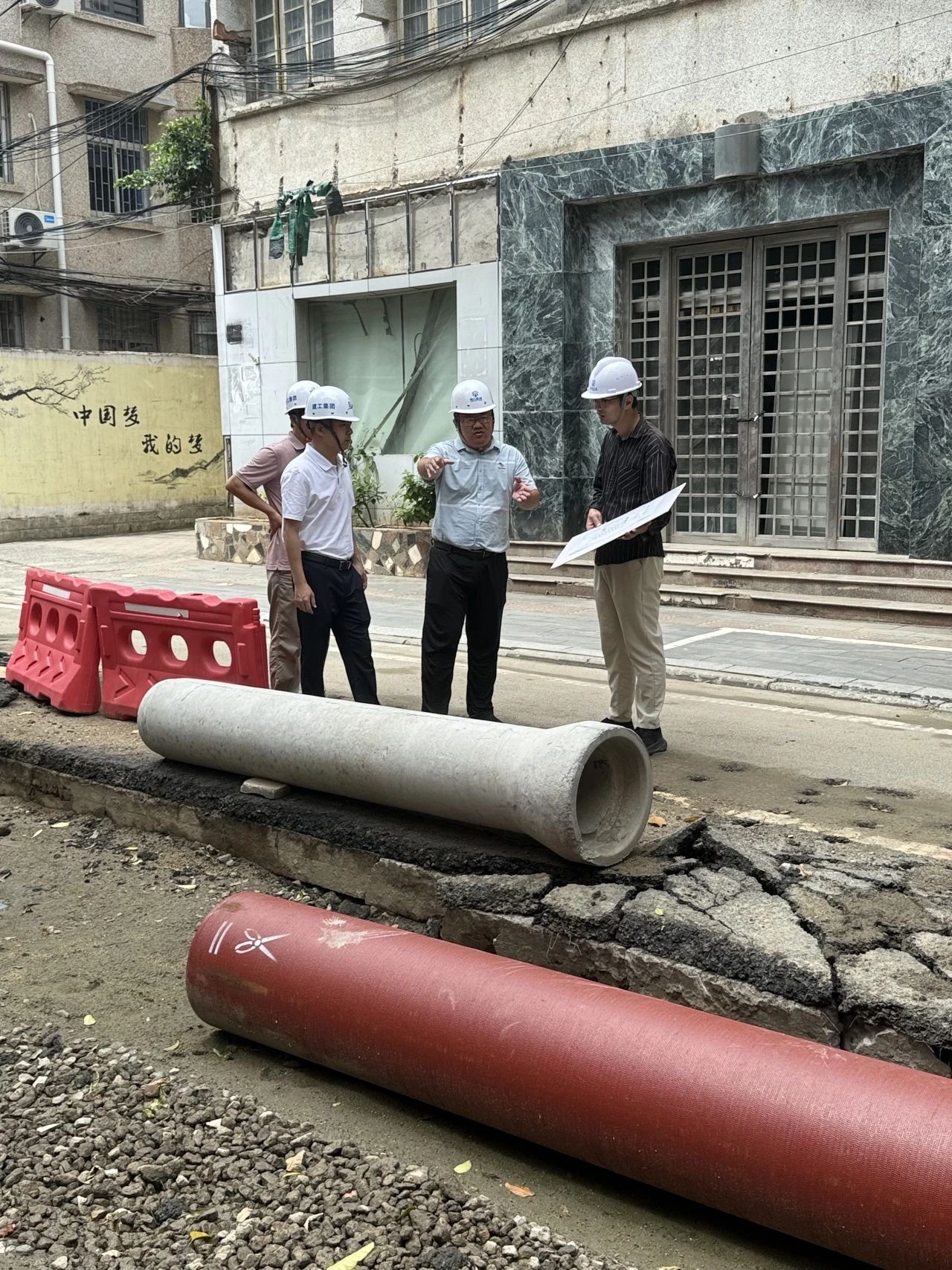 闻“汛”而动打好防风主动仗 | 91成人
深入一线督查安全生产及台风防御工作(图4) 4.jpg