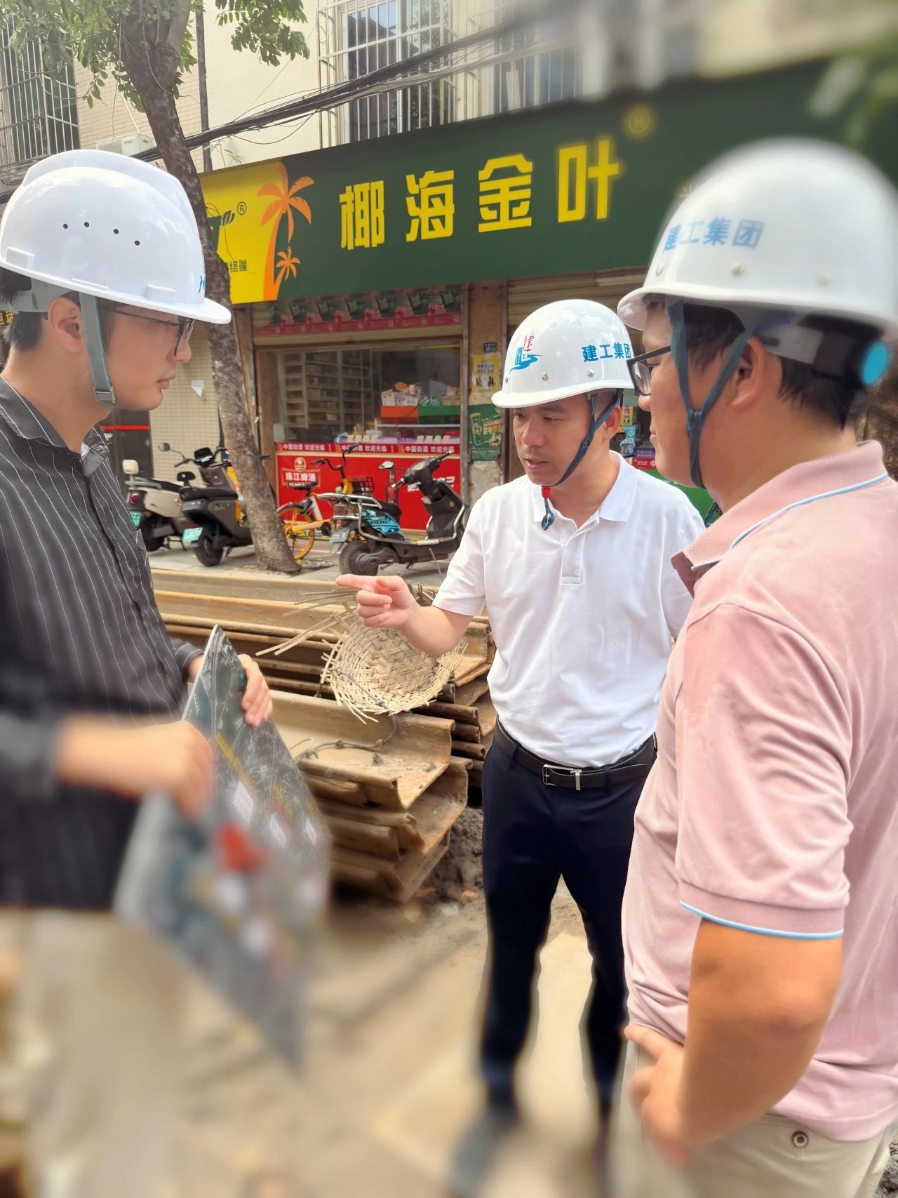 闻“汛”而动打好防风主动仗 | 91成人
深入一线督查安全生产及台风防御工作(图7) 7.jpg